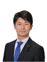 秋山あたる